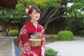 *◆成人式当日の＼ ヘアセット募集 ／◆*［2025年1月13日のみ］早朝～お昼ごろまでのお仕事＊＜美容師免許必須＞